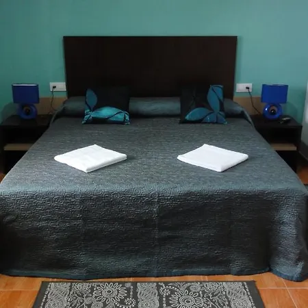 Gallart Lejlighedshotel Santa Coloma De Farners